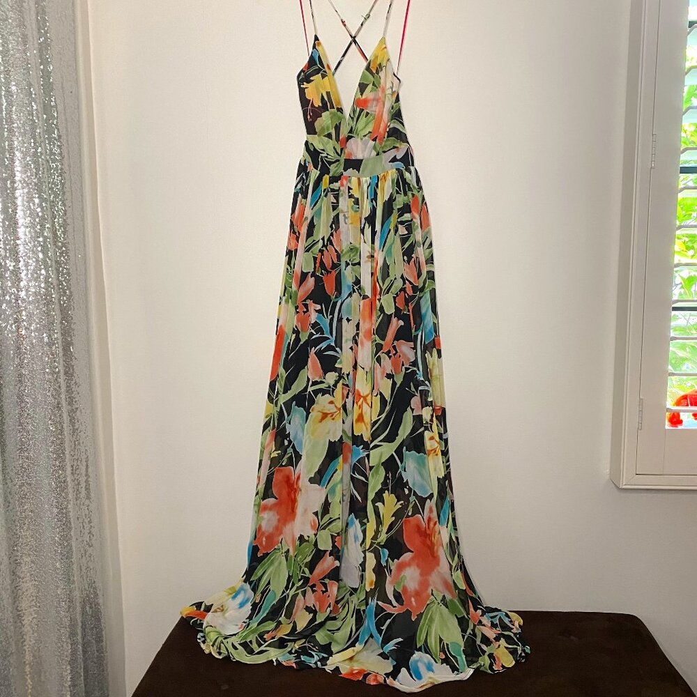 Stunning Meghan Fabulous Spaghetti Strap Floral Print Maxi Dress Size SMALL